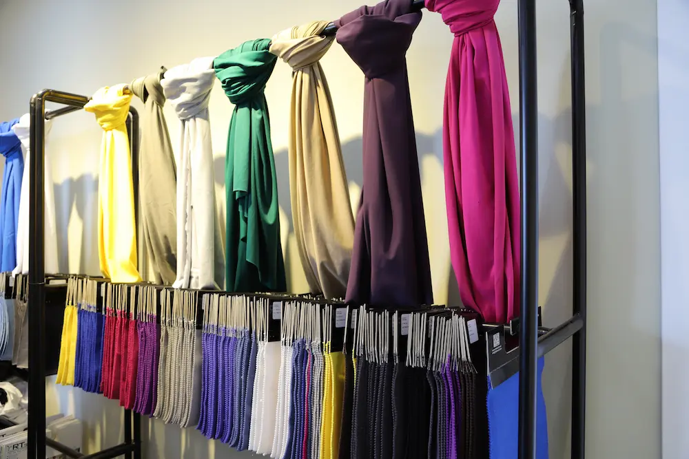 Knitted Fabric Color Collection Showroom
